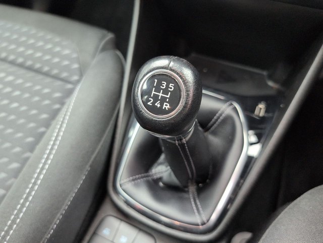 USED 2018 68 Ford Fiesta 1.1 Ti-Vct Zetec Hatchback 5dr Petrol Manual Euro 6 (s/S) (85 Ps) - Air Con, Alloy, Dab