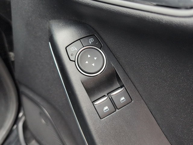 USED 2018 68 Ford Fiesta 1.1 Ti-Vct Zetec Hatchback 5dr Petrol Manual Euro 6 (s/S) (85 Ps) - Air Con, Alloy, Dab