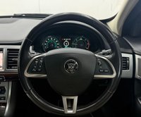 USED 2015 15 JAGUAR XF 2.2d Portfolio Saloon 4dr Diesel Auto Euro 5 (s/s) (163 ps) 