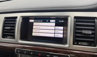USED 2015 15 JAGUAR XF 2.2d Portfolio Saloon 4dr Diesel Auto Euro 5 (s/s) (163 ps) 