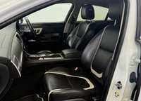 USED 2015 15 JAGUAR XF 2.2d Portfolio Saloon 4dr Diesel Auto Euro 5 (s/s) (163 ps) 