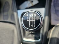 USED 2022 72 RENAULT CAPTUR 1.3 TCe SE Edition SUV, 17.859 Miles, 1 owner, ULEZ, Euro 6, Full Service History, 6-speed Manual, Sat Nav, 7