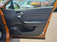 USED 2022 72 RENAULT CAPTUR 1.3 TCe SE Edition SUV, 17.859 Miles, 1 owner, ULEZ, Euro 6, Full Service History, 6-speed Manual, Sat Nav, 7