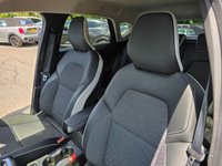 USED 2022 72 RENAULT CAPTUR 1.3 TCe SE Edition SUV, 17.859 Miles, 1 owner, ULEZ, Euro 6, Full Service History, 6-speed Manual, Sat Nav, 7