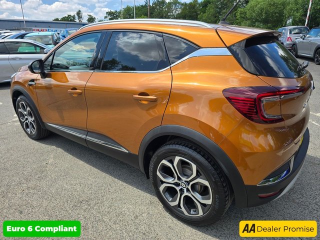 2022 RENAULT CAPTUR - Photo 9