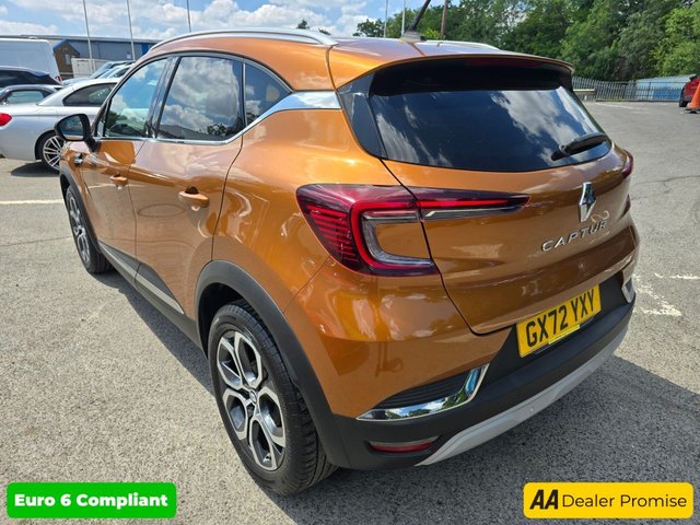 2022 RENAULT CAPTUR - Photo 10