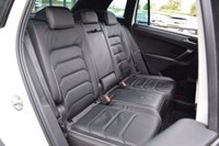 USED 2017 K VOLKSWAGEN TIGUAN 2.0 TDI BlueMotion Tech R-Line SUV 5dr Diesel DSG 4Motion Euro 6 (s/s) (150 ps) PAN ROOF / LEATHER / TOW BAR