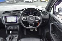 USED 2017 K VOLKSWAGEN TIGUAN 2.0 TDI BlueMotion Tech R-Line SUV 5dr Diesel DSG 4Motion Euro 6 (s/s) (150 ps) PAN ROOF / LEATHER / TOW BAR