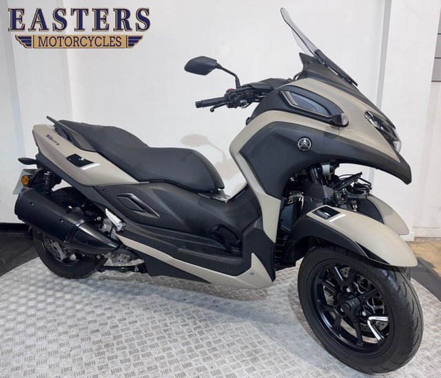 View our YAMAHA TRICITY 300