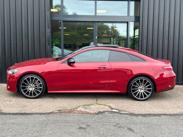 2023 MERCEDES-BENZ E-CLASS 2.0 E300h MHEV AMG Line Night Edition (Premium Plus) Coupe 2dr Petrol Hybrid G-Tronic+ Euro 6 (s/s) (272 ps) - Photo 7