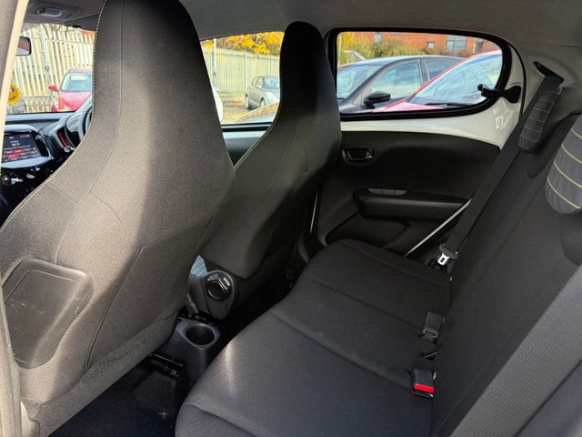 2021 PEUGEOT 108 - Photo 9