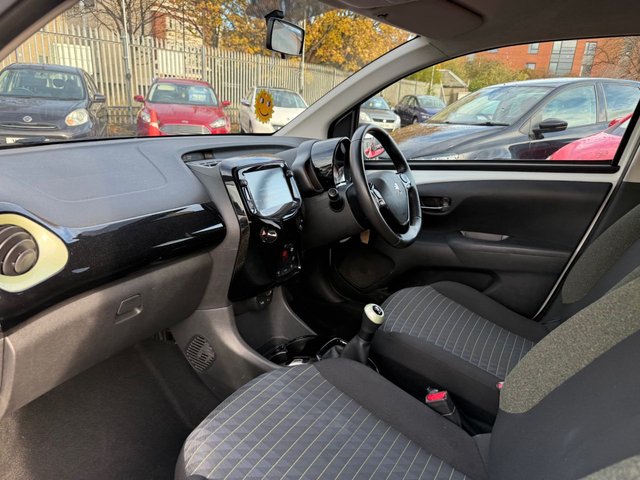 2021 PEUGEOT 108 - Photo 10