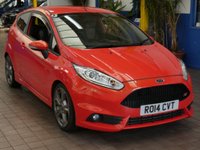 USED 2014 14 FORD FIESTA 1.6T EcoBoost ST-2 Hatchback 3dr Petrol Manual Euro 5 (182 ps) AIR CON HEATED SEATS BLUETOOTH RADIO CD 3 OWNERS FROM NEW FORD SERVICE HISTORY