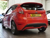 USED 2014 14 FORD FIESTA 1.6T EcoBoost ST-2 Hatchback 3dr Petrol Manual Euro 5 (182 ps) AIR CON HEATED SEATS BLUETOOTH RADIO CD 3 OWNERS FROM NEW FORD SERVICE HISTORY