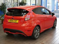 USED 2014 14 FORD FIESTA 1.6T EcoBoost ST-2 Hatchback 3dr Petrol Manual Euro 5 (182 ps) AIR CON HEATED SEATS BLUETOOTH RADIO CD 3 OWNERS FROM NEW FORD SERVICE HISTORY