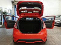 USED 2014 14 FORD FIESTA 1.6T EcoBoost ST-2 Hatchback 3dr Petrol Manual Euro 5 (182 ps) AIR CON HEATED SEATS BLUETOOTH RADIO CD 3 OWNERS FROM NEW FORD SERVICE HISTORY