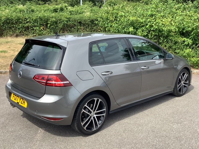 2017 VOLKSWAGEN GOLF - Photo 5