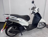 USED 2017 17 PIAGGIO LIBERTY 125 TWIST AND GO 125 - 2 0WNERS COMES WITH NEW MOT AND WARRANTY
