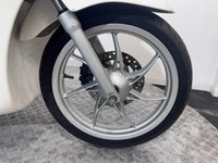 USED 2017 17 PIAGGIO LIBERTY 125 TWIST AND GO 125 - 2 0WNERS COMES WITH NEW MOT AND WARRANTY