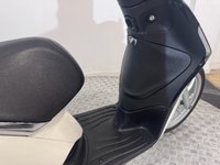 USED 2017 17 PIAGGIO LIBERTY 125 TWIST AND GO 125 - 2 0WNERS COMES WITH NEW MOT AND WARRANTY