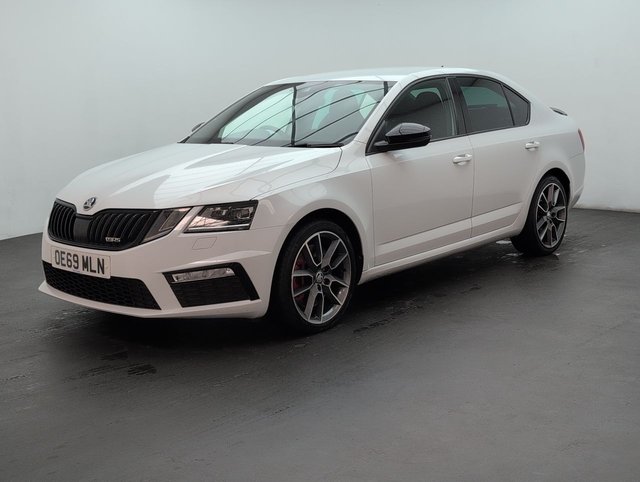 USED 2019 69 Skoda Octavia 2.0 TSI Gpf Vrs Hatchback 5dr Petrol DSg Euro 6 (s/S) (245 Ps) - Sat Nav, Sensors, Privacy