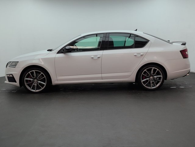 USED 2019 69 Skoda Octavia 2.0 TSI Gpf Vrs Hatchback 5dr Petrol DSg Euro 6 (s/S) (245 Ps) - Sat Nav, Sensors, Privacy