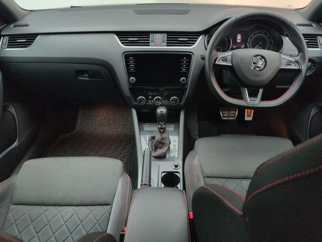 USED 2019 69 Skoda Octavia 2.0 TSI Gpf Vrs Hatchback 5dr Petrol DSg Euro 6 (s/S) (245 Ps) - Sat Nav, Sensors, Privacy