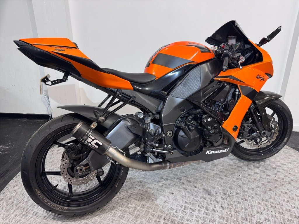 2011 Kawasaki Ninja Zx-10r Lots of Extras - Low Mileage