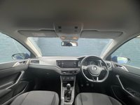 USED 2018 18 VOLKSWAGEN POLO 1.0 TSI SE Hatchback 5dr Petrol Manual Euro 6 (s/s) (95 ps) Climate control A/C, Cruise control, Bluetooth connectivity for calls and music, USB input, LED daytime running lights, Auto headlights,  Apple Car Play,  Android Auto.
