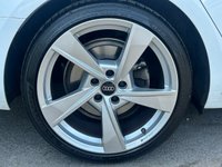 USED 2022 22 AUDI A4 AVANT 2.0 TFSI 35 S line Estate 5dr Petrol S Tronic Euro 6 (s/s) (150 ps) 