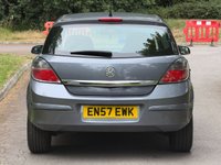 USED 2007 57 VAUXHALL ASTRA 1.9 CDTi 8v Design Hatchback 5dr Diesel Automatic (189 g/km, 118 bhp) 