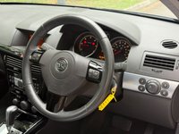 USED 2007 57 VAUXHALL ASTRA 1.9 CDTi 8v Design Hatchback 5dr Diesel Automatic (189 g/km, 118 bhp) 