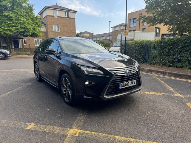 View our Lexus RX 3.5 450h V6 Premier SUV 5dr Petrol Hybrid CVT 4WD Euro 6 (s/s) (313 ps)