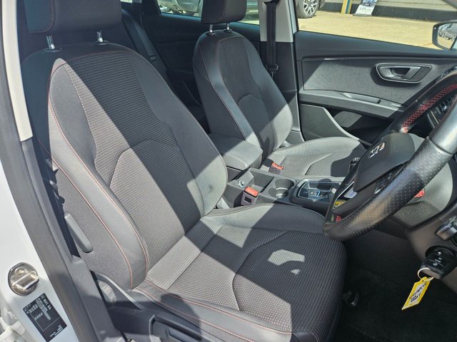 2019 SEAT LEON 1.5 TSI EVO FR ST 5dr Petrol Manual Euro 6 (s/s) (130 ps) - Photo 8