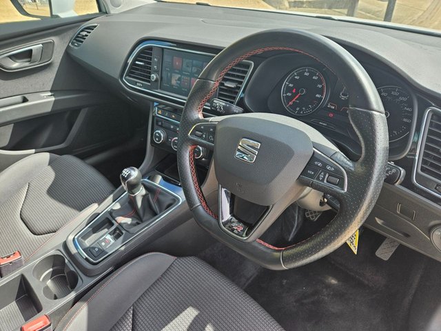 2019 SEAT LEON 1.5 TSI EVO FR ST 5dr Petrol Manual Euro 6 (s/s) (130 ps) - Photo 12