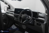 USED 2026 VOLKSWAGEN TRANSPORTER 2.0 SWB COMMERCE PRO MATRIX SPORT EDITION 150 AUTO  1 + 1 CAPTAINS SEATS - TAILGATE - TOP SPEC - FINANCE