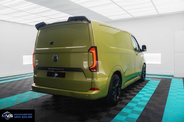 2026 Volkswagen Transporter - Photo 3