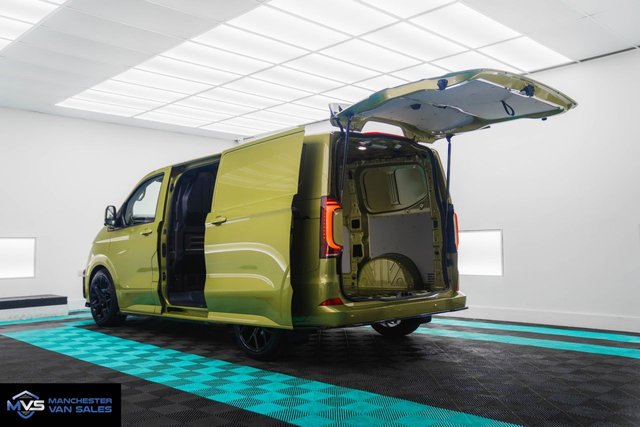 2026 Volkswagen Transporter - Photo 7