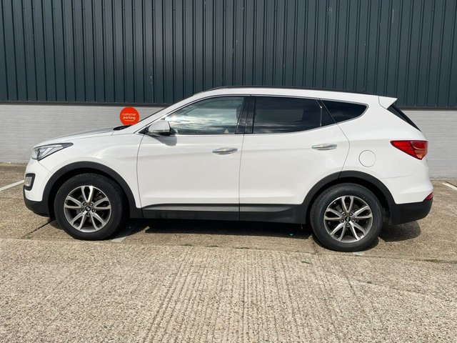 View our HYUNDAI SANTA FE