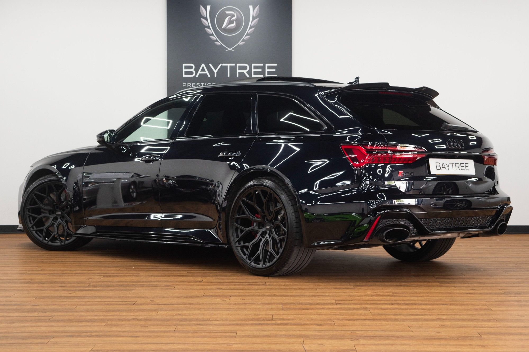 USED 2020 20 AUDI RS6 AVANT 4.0 TFSI V8 Vorsprung Estate  