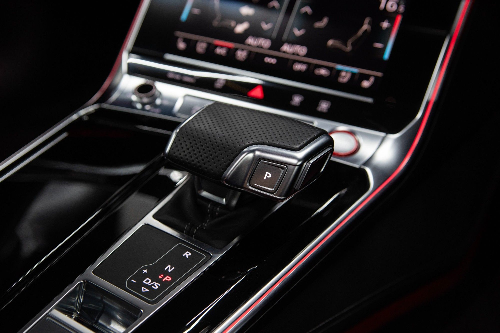 USED 2020 20 AUDI RS6 AVANT 4.0 TFSI V8 Vorsprung Estate  