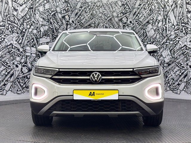 2022 Volkswagen T-Roc 1L Style 5dr - Photo 5