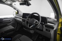 USED 2026 VOLKSWAGEN TRANSPORTER 2.0 SWB COMMERCE PRO MATRIX SPORT AUTO KOMBI CONVERSION 1 + 1 CAPTAINS SEATS - 3 REAR SEATS TRIMMED IN LEATHER
