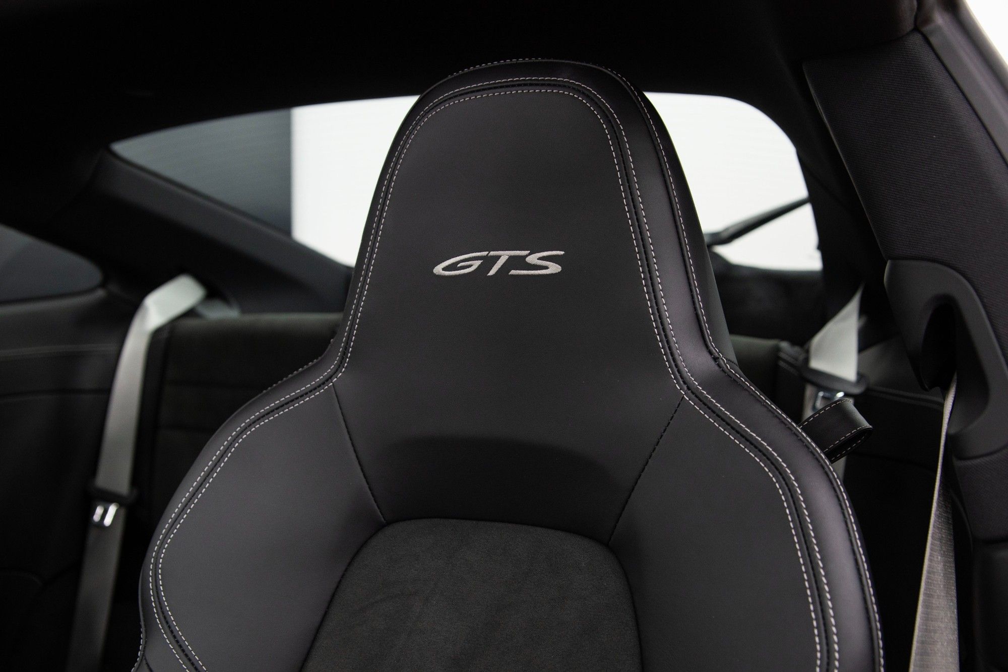 USED 2022 P PORSCHE 911 3.0T 992 Carrera 4 GTS Manual 