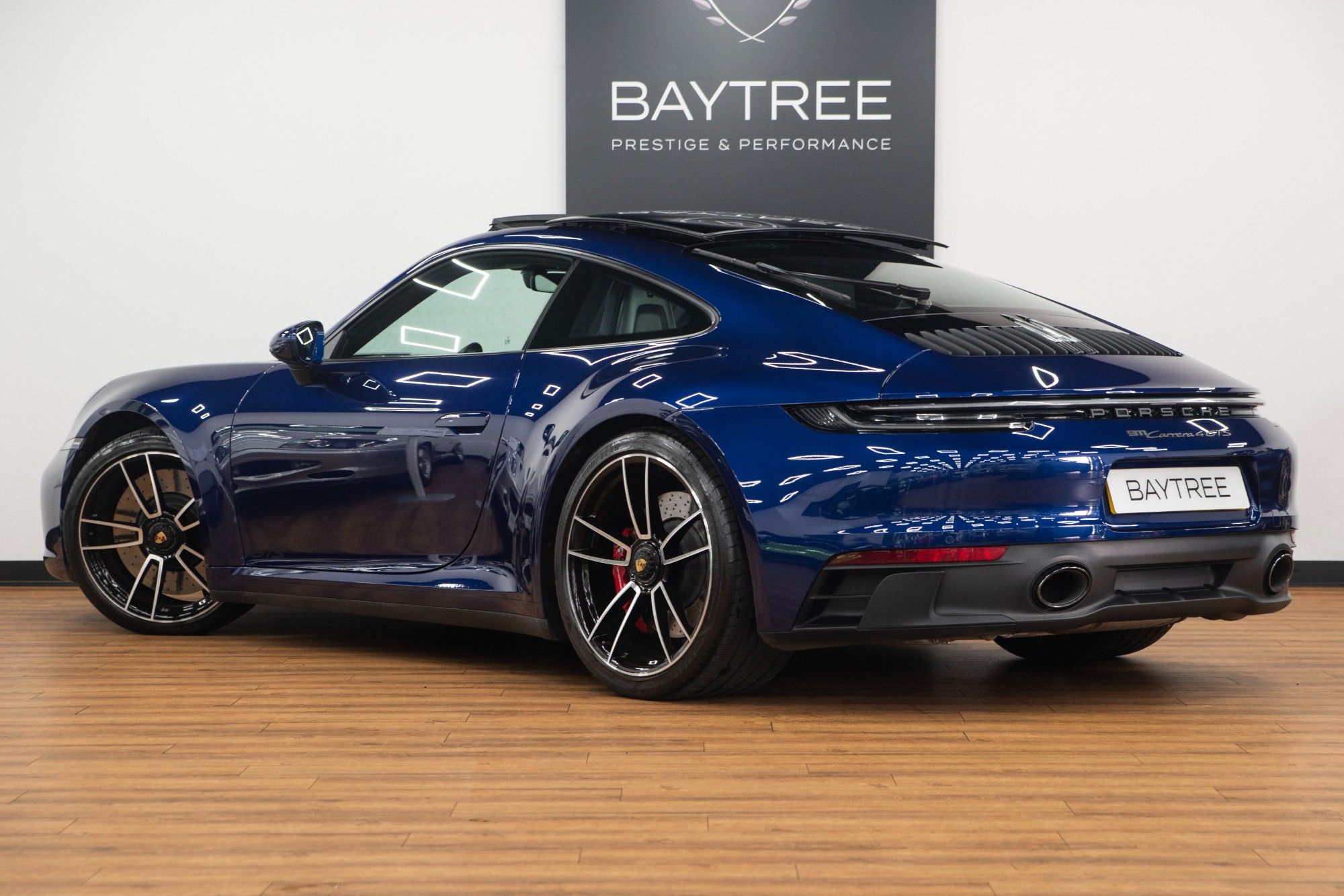 USED 2022 P PORSCHE 911 3.0T 992 Carrera 4 GTS Manual 