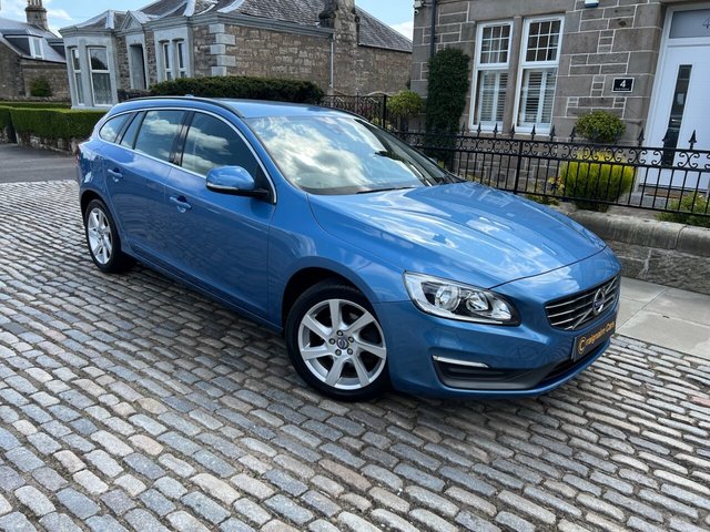 2013 VOLVO V60 - Photo 2