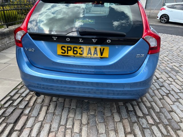 2013 VOLVO V60 - Photo 10