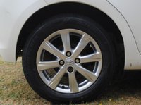 USED 2013 63 TOYOTA YARIS 1.0 VVT-i TR Hatchback 5dr Petrol Manual Euro 5 (69 ps) www.suffolkcarcentre.co.uk - Located at Ilketshall