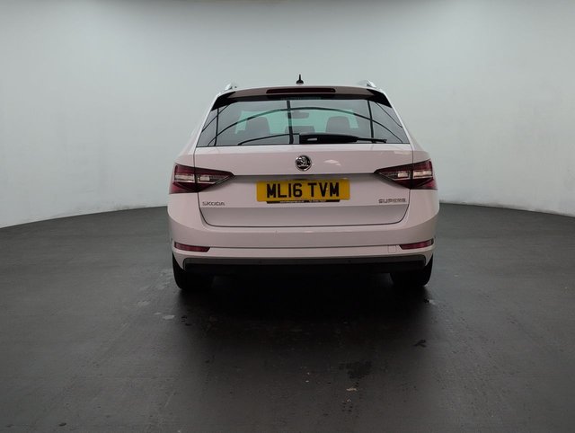 USED 2016 16 Skoda Superb 2.0 TDI SE L Executive Estate 5dr Diesel Manual Euro 6 (s/S) (150 Ps) - Sat Nav, Leather, Privacy