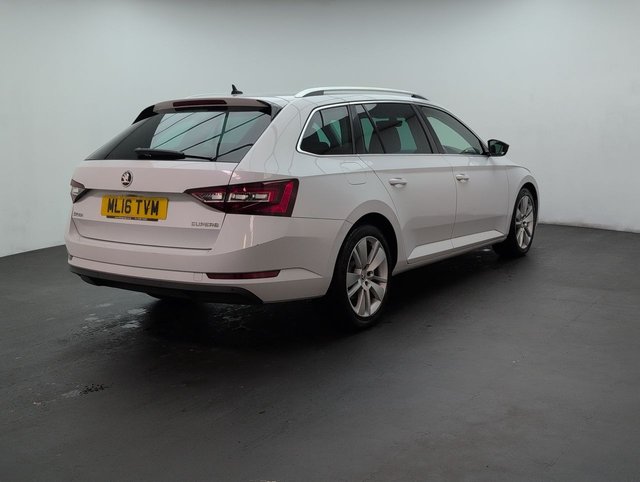 USED 2016 16 Skoda Superb 2.0 TDI SE L Executive Estate 5dr Diesel Manual Euro 6 (s/S) (150 Ps) - Sat Nav, Leather, Privacy